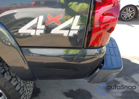 2005 Chevrolet Silverado 2500Hd Lt z USA, uszkodzony, nr VIN 1GCHK23235F956308